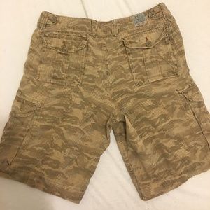 LUCKY BRAND DIGITAL CAMO CARGO SHORTS